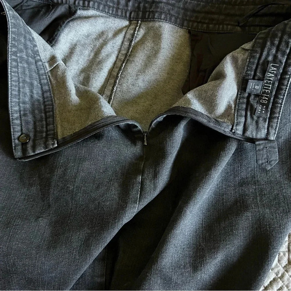 Lafayette 148 New York Black Denim Skirt Chain Belt Detail Size 10 - Picture 8 of 8